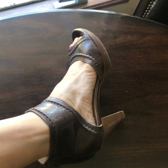 Zara Maria Brown heels - Picture 4 of 5